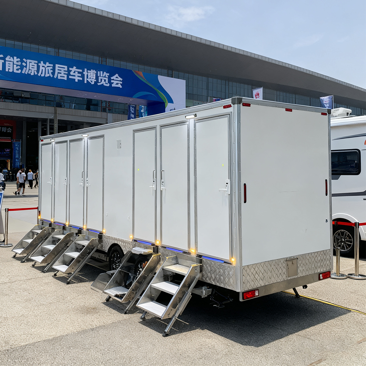 Portable Steel Mobile Bathroom - Outdoor Camping Venues avis et prix