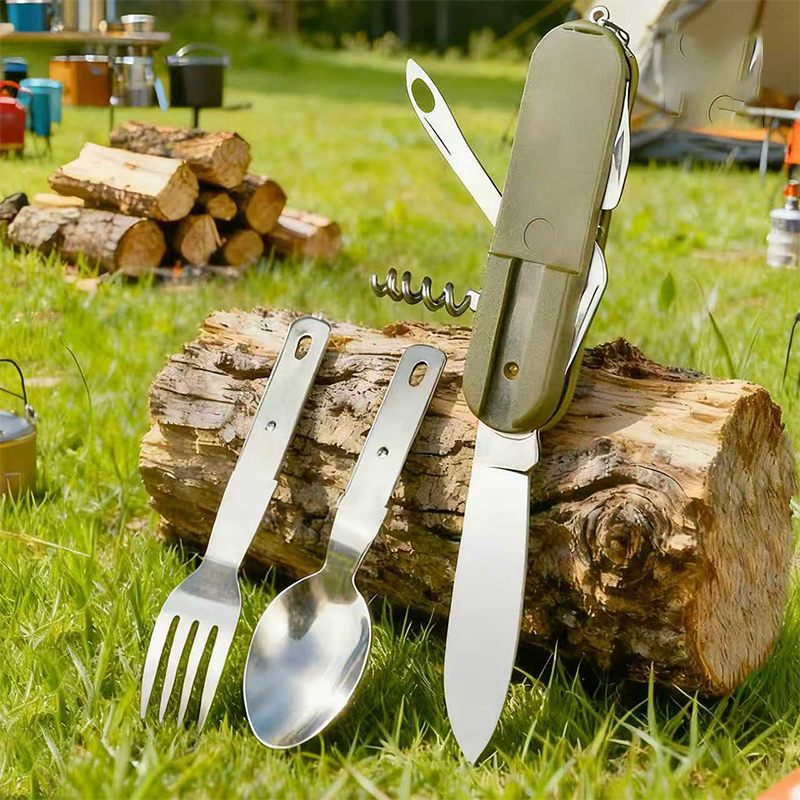 New Stainless Steel 7 In 1 Cam - Outdoor Camping Dining Set avis et prix